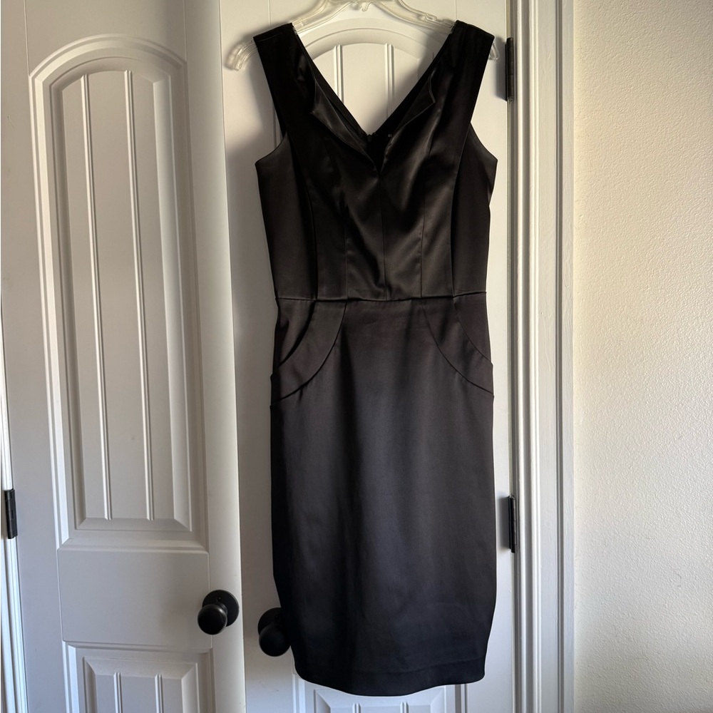 Ellen Tracy Classic Black Satin Sleeveless Sheath Pencil Dress - Womens Size 6